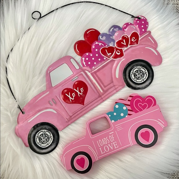 NEW! Valentine Farmhouse Truck Metal & Wooden 2-Piece Sign Lot New Love - Picture 1 of 10